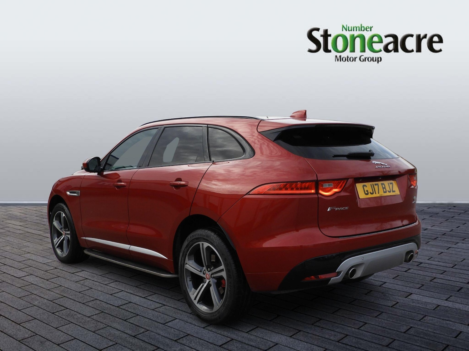 Used Jaguar F-Pace 2017 for sale - 76866558: Photo 5