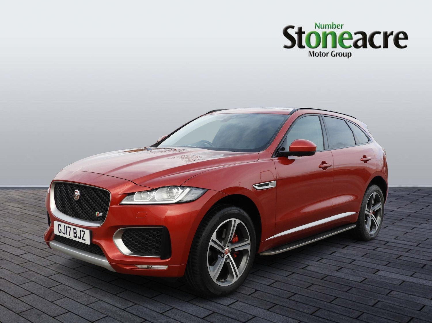 Used Jaguar F-Pace 2017 for sale - 76866558: Photo 7
