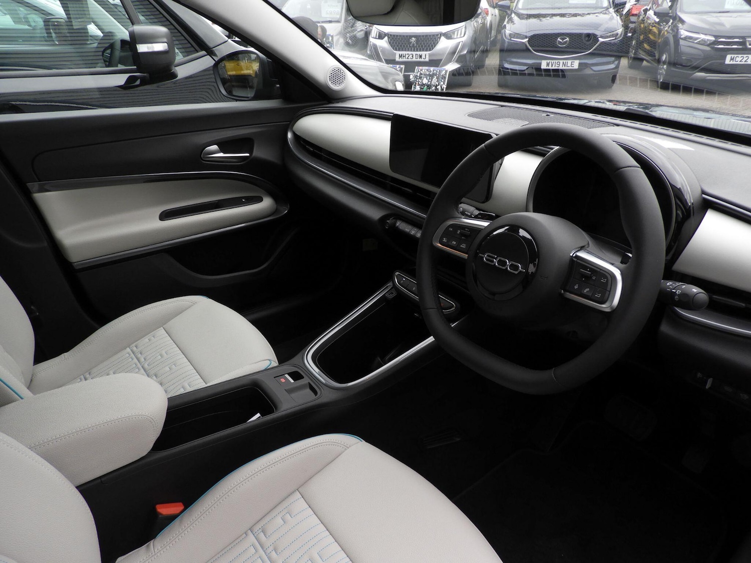 Used Fiat 600 2025 for sale - 76214830: Photo 9