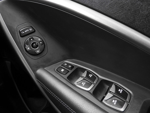 Used Hyundai Santa Fe 2014 for sale - 76239847: Photo 21