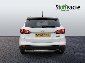 Used Hyundai Santa Fe 2014 for sale - 76239847: Photo 4