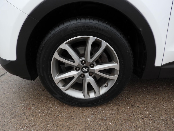 Used Hyundai Santa Fe 2014 for sale - 76239847: Photo 9