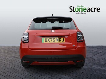 Used Fiat 600 2025 for sale - 76996729: Photo