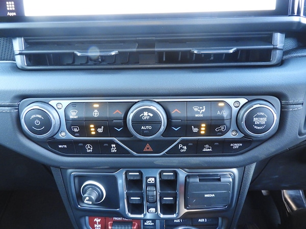 Used Jeep Wrangler 2024 for sale - 73858231: Photo 27