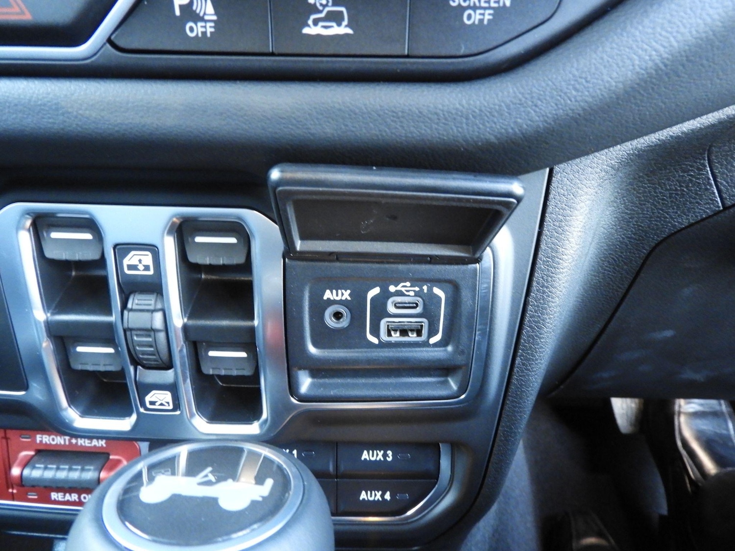 Vehicle 28