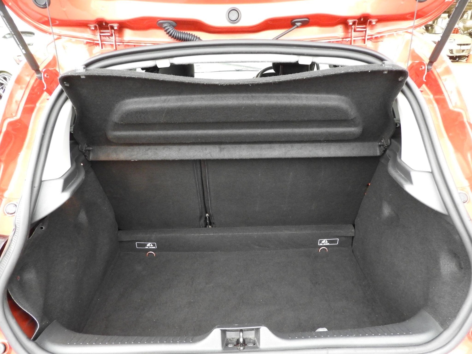 Used Renault Clio 2016 for sale - 76990647: Photo 9