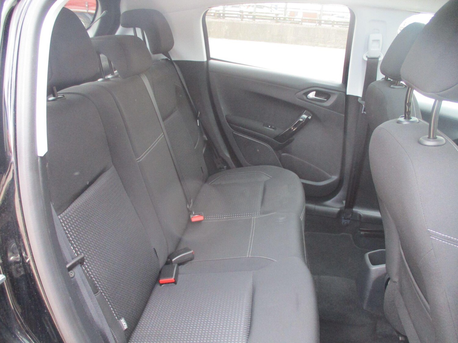 Used Peugeot 208 2018 for sale - 76213866: Photo 17