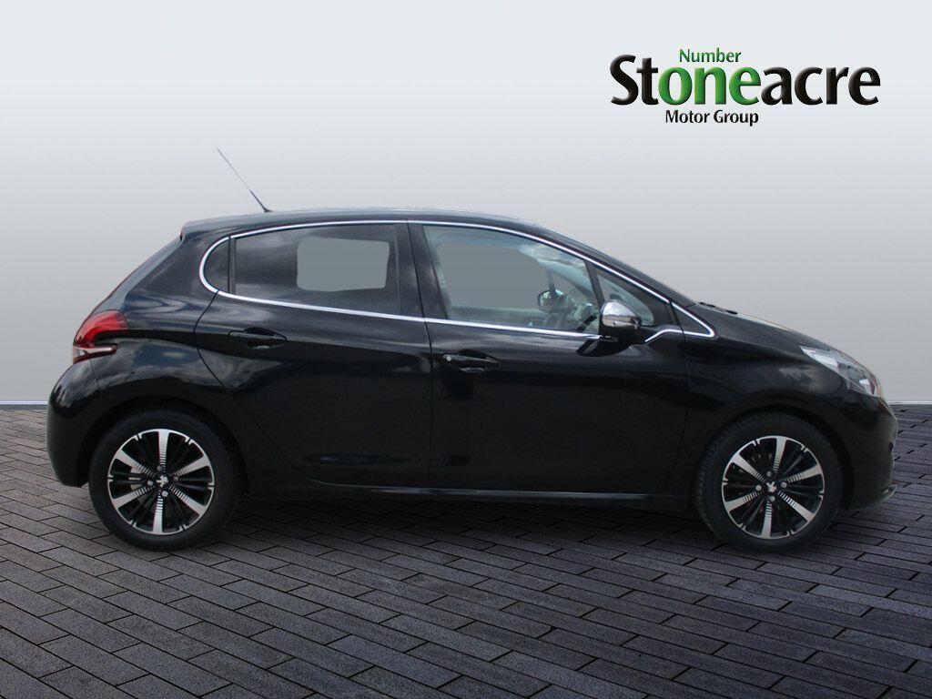 Used Peugeot 208 2018 for sale - 76213866: Photo 2