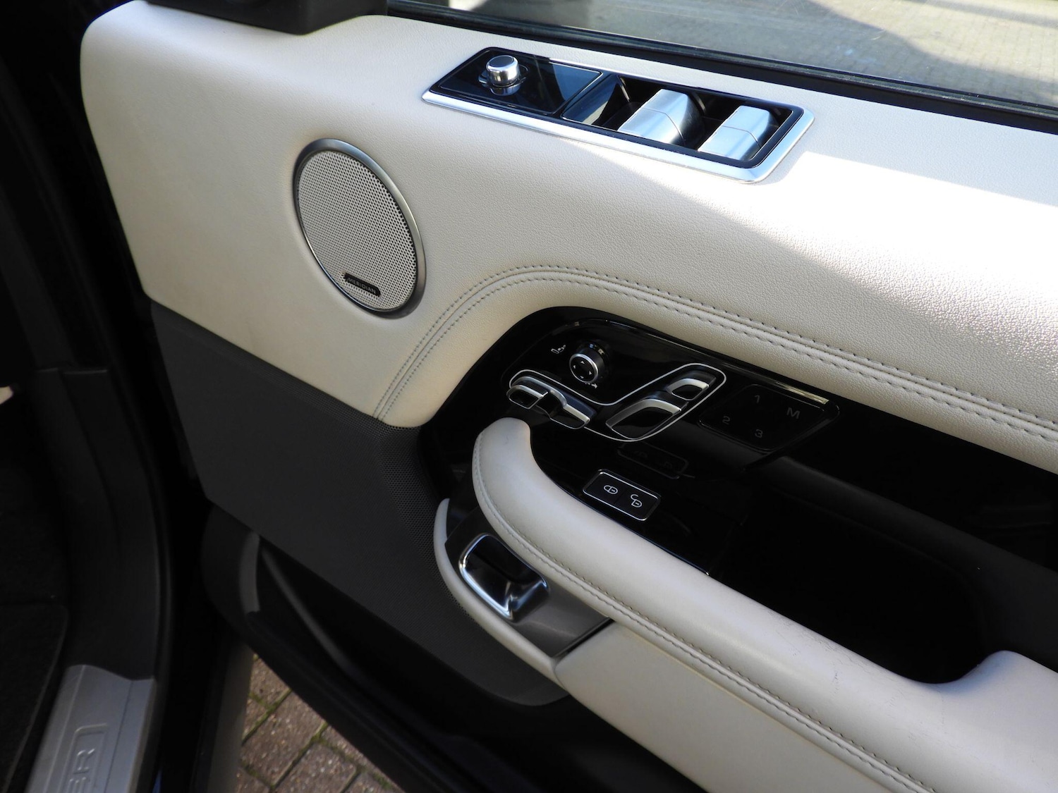 Used Land Rover Range Rover for sale - 76728966: Photo 25