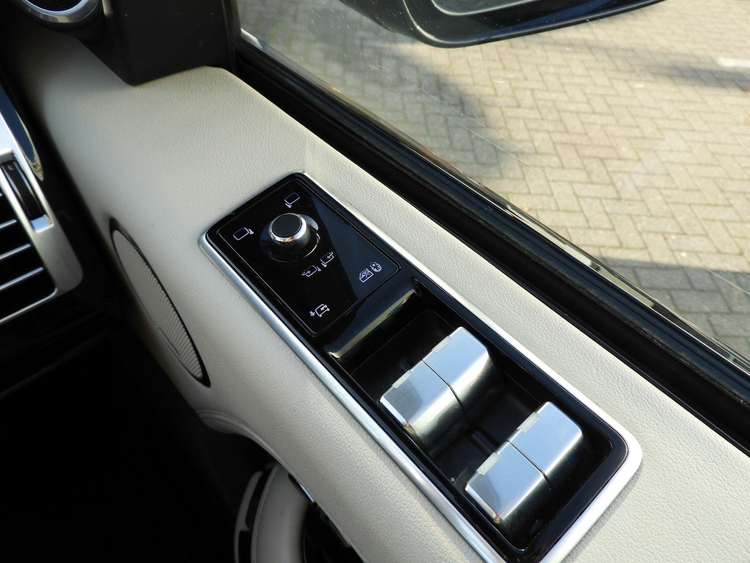 Used Land Rover Range Rover for sale - 76728966: Photo 26