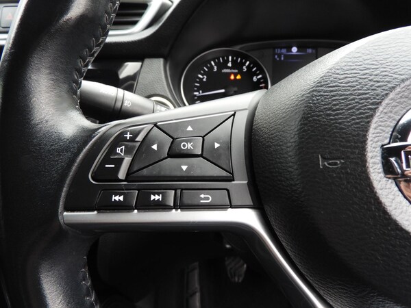 Used Nissan Qashqai 2018 for sale - 75989885: Photo 17