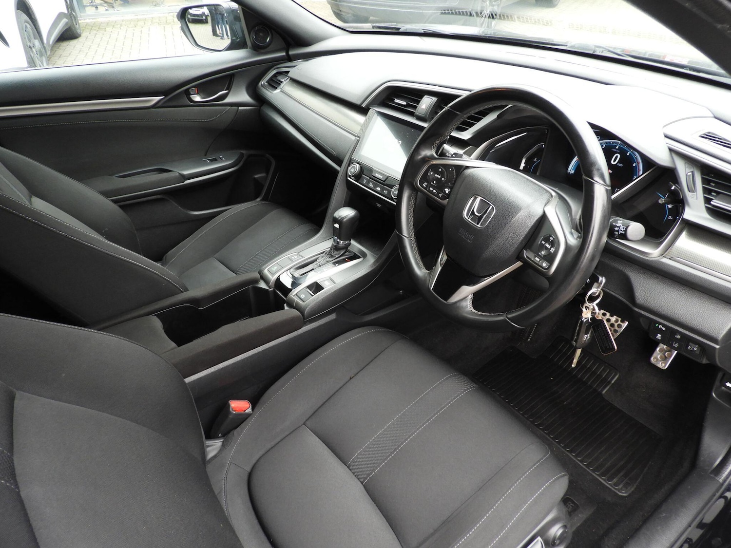 Used Honda Civic 2017 for sale - 77395665: Photo 11