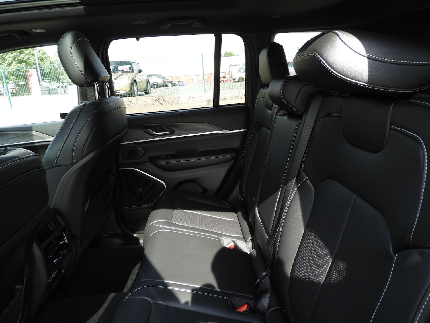 Used Jeep Grand Cherokee 2025 for sale - 78034071: Photo 30