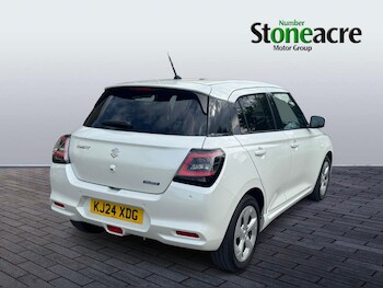 Used Suzuki Swift 2024 for sale - 79144592: Photo
