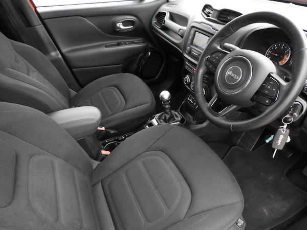 Used Jeep Renegade 2018 for sale - 76239125: Photo 11