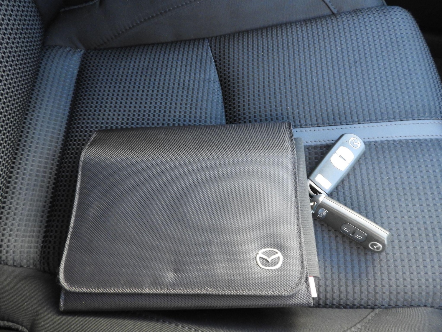 Used Mazda Mazda3 for sale - 77559262: Photo 25