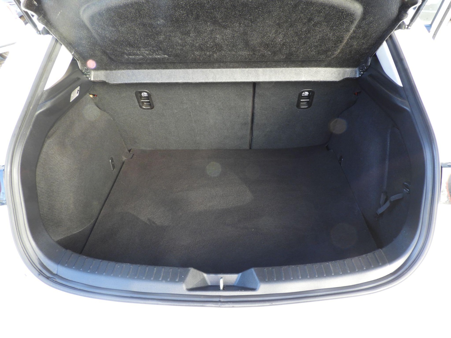 Used Mazda Mazda3 for sale - 77559262: Photo 9