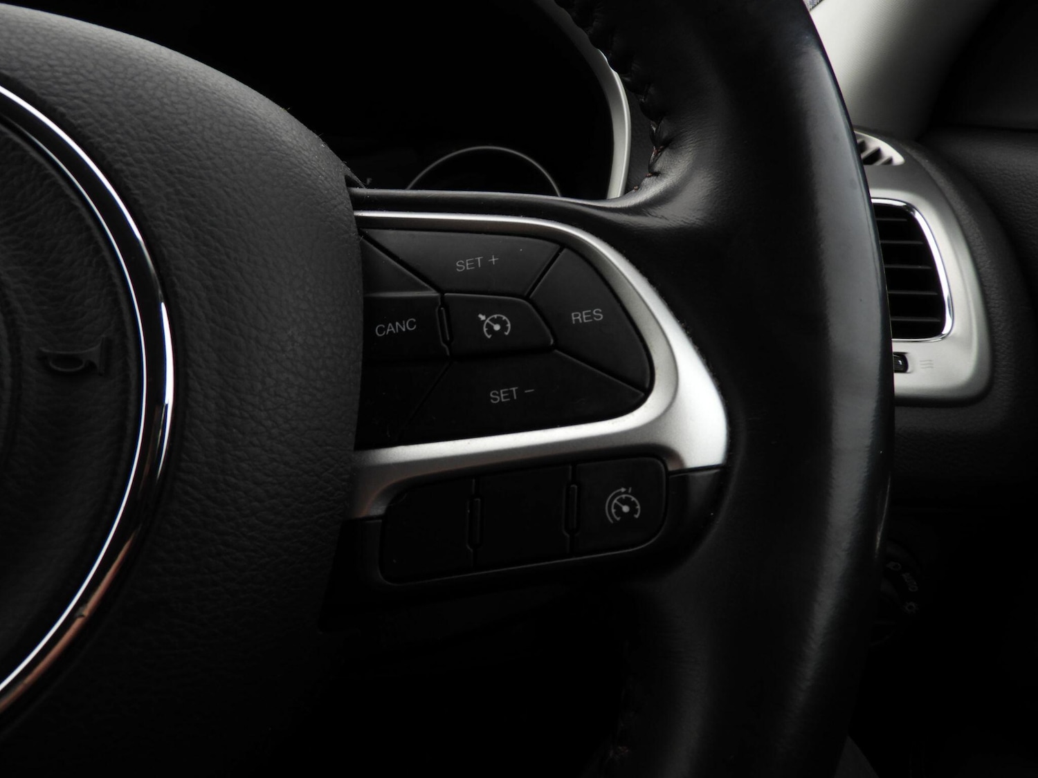 Used Jeep Compass 2020 for sale - 76975548: Photo 17