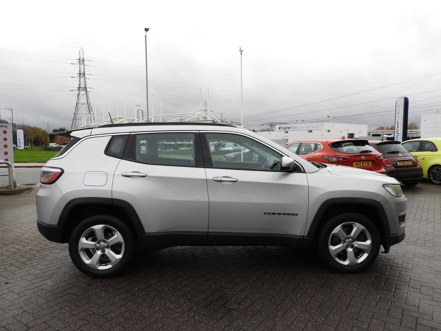 Used Jeep Compass 2020 for sale - 76975548: Photo 2