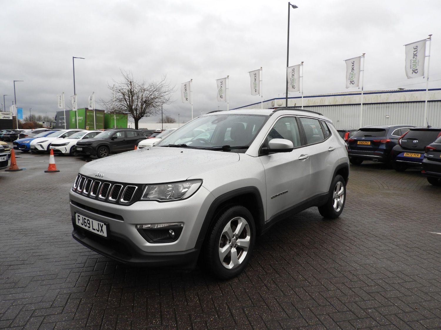 Used Jeep Compass 2020 for sale - 76975548: Photo 7