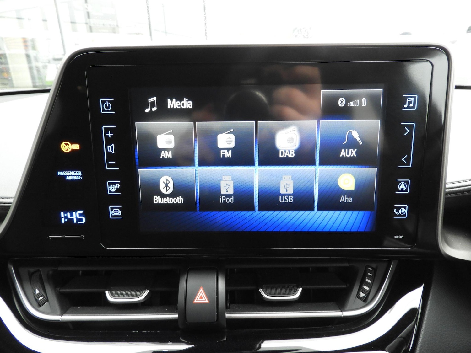 Used Toyota C-HR 2018 for sale - 77538359: Photo 16