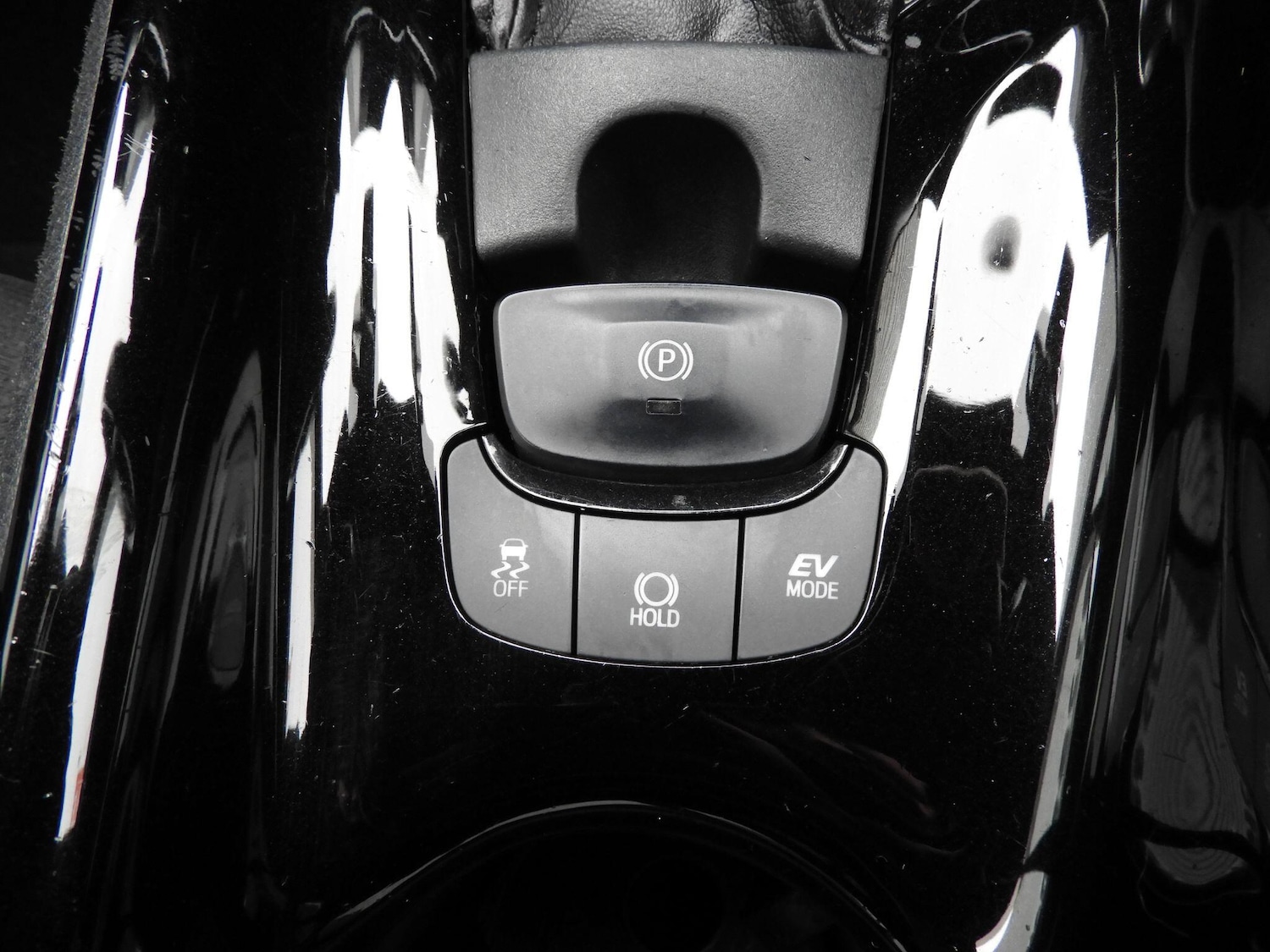 Used Toyota C-HR 2018 for sale - 77538359: Photo 25