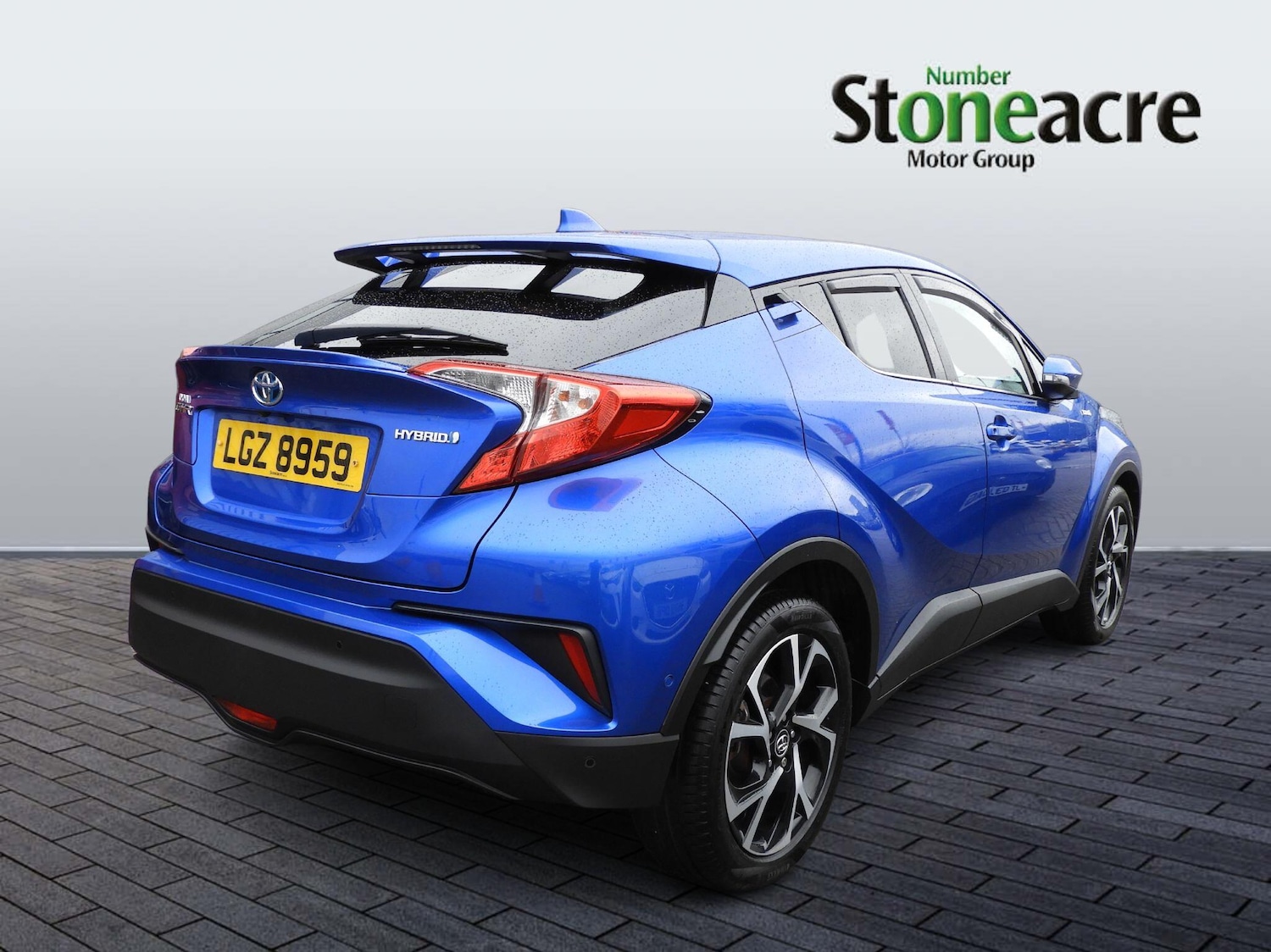 Used Toyota C-HR 2018 for sale - 77538359: Photo 3