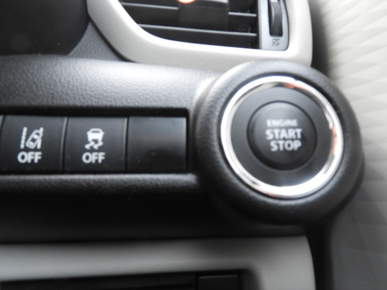 Used Suzuki Swift for sale - 77175095: Photo 18