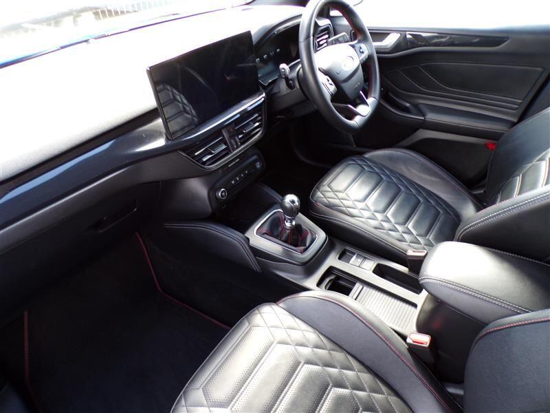 Used Ford Focus 2022 for sale - 76886636: Photo 13