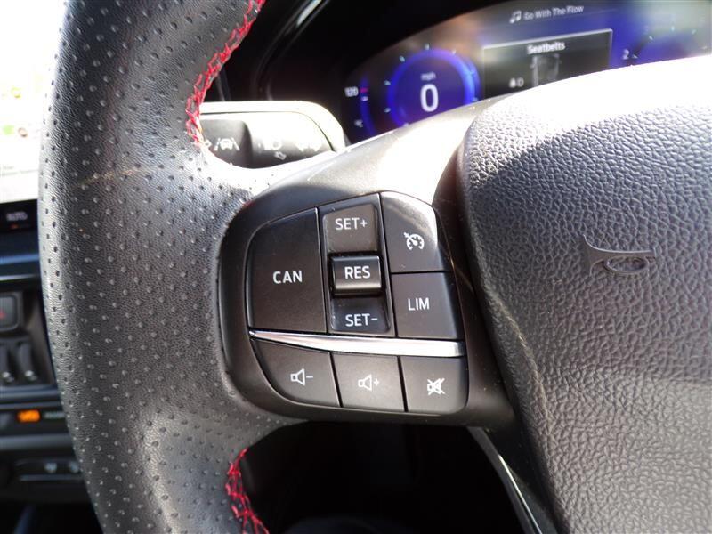 Used Ford Focus 2022 for sale - 76886636: Photo 19