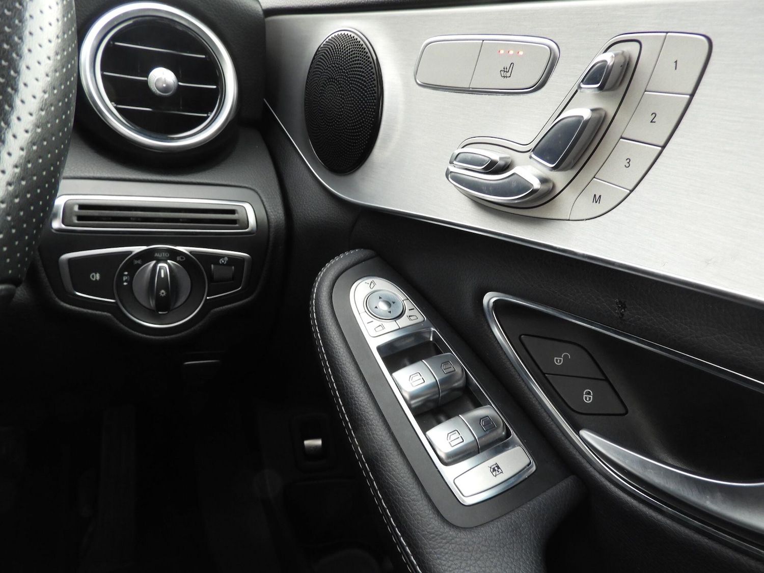 Used Mercedes-Benz C Class 2018 for sale - 77993119: Photo 22