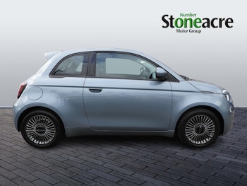 Used Fiat 500 2022 for sale - 77839940: Photo