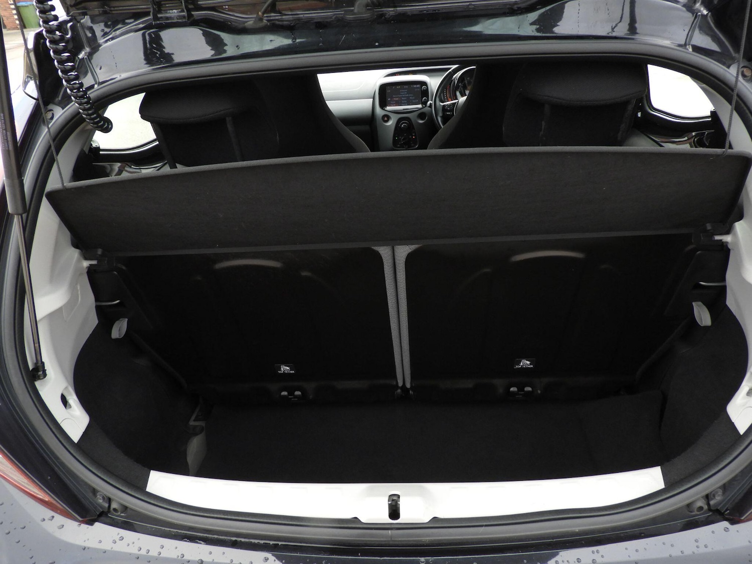 Used Toyota AYGO 2018 for sale - 76388544: Photo 10