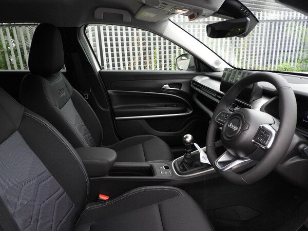 Used Jeep Avenger 2025 for sale - 75279975: Photo 11