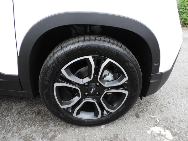 Used Jeep Avenger 2025 for sale - 75279975: Photo 9
