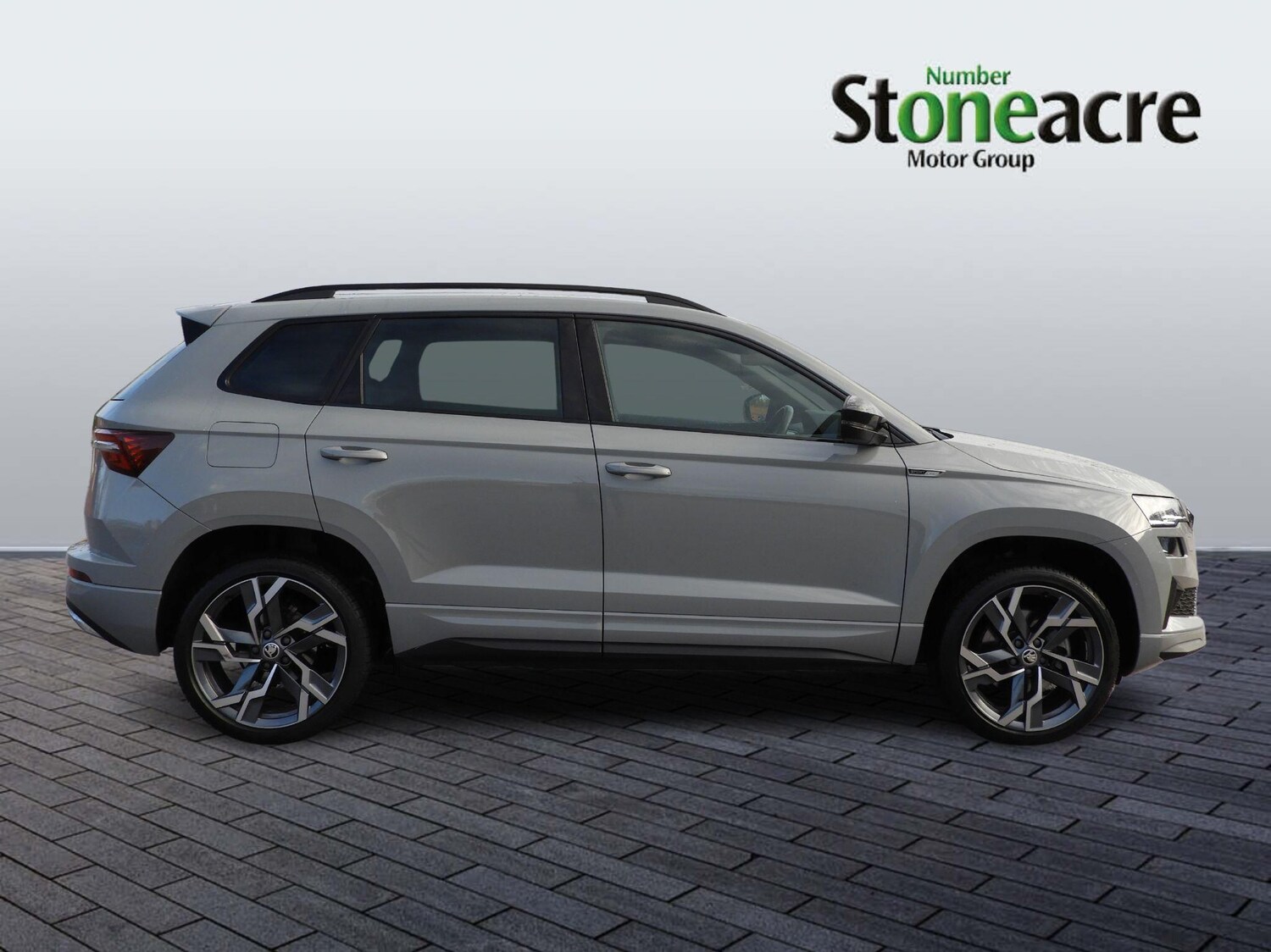Used Skoda Karoq 2024 for sale - 76866493: Photo 2