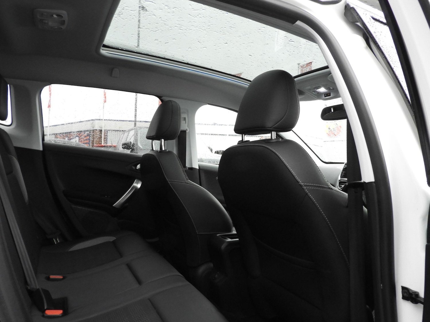 Used Peugeot 2008 2019 for sale - 77290990: Photo 15