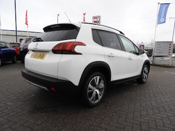 Used Peugeot 2008 2019 for sale - 77290990: Photo