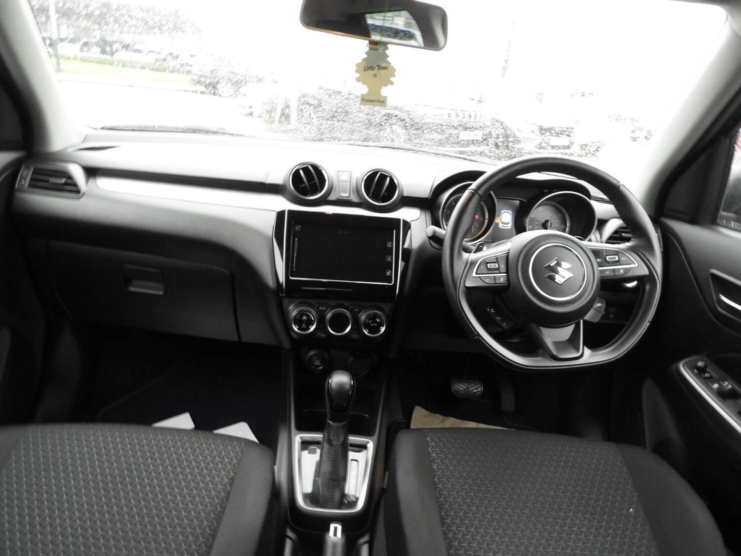 Used Suzuki Swift for sale - 77425350: Photo 12