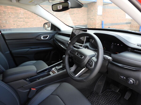 Used Jeep Compass 2025 for sale - 76152357: Photo 11