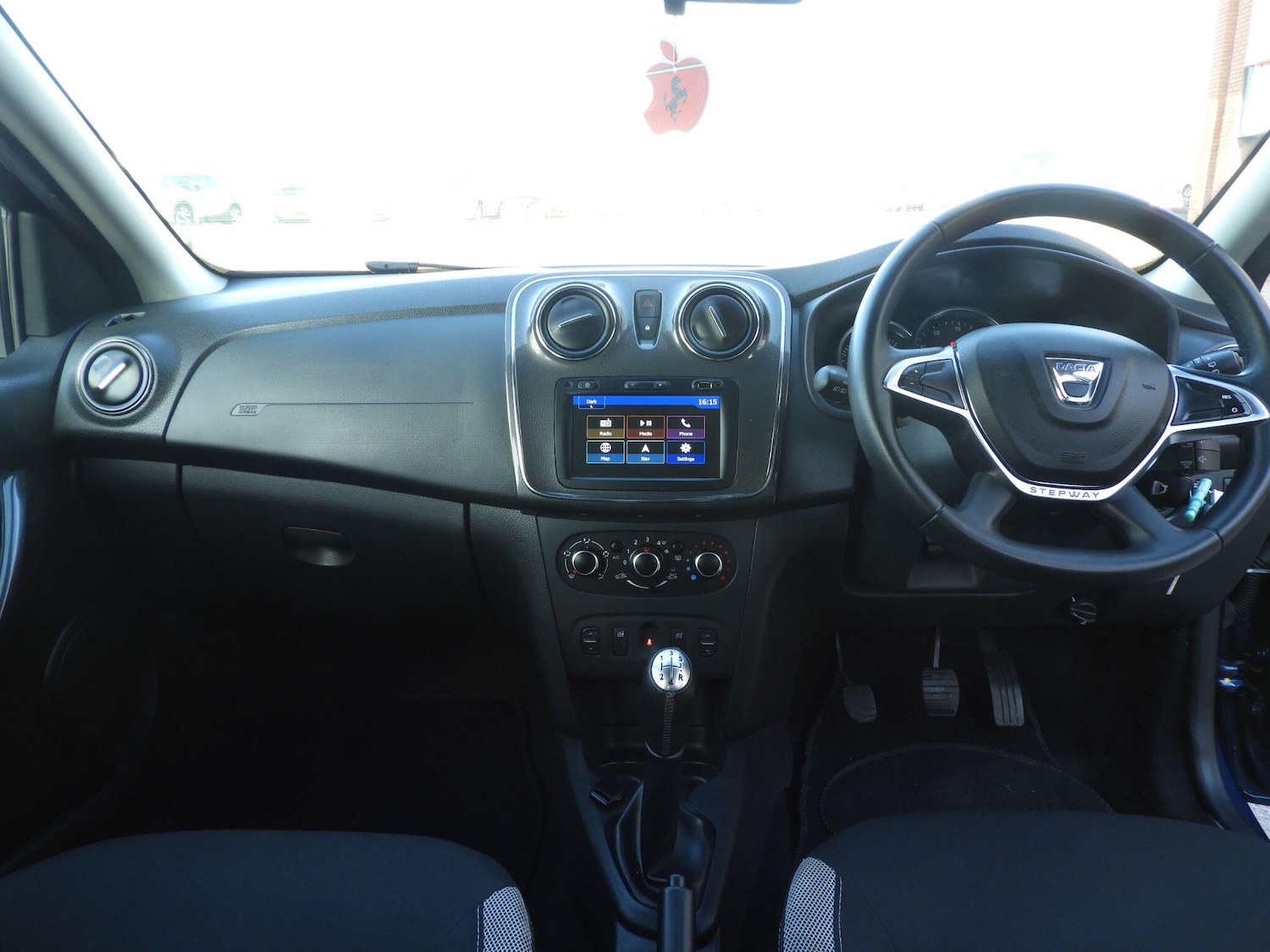 Used Dacia Sandero Stepway 2019 for sale - 76899260: Photo 12