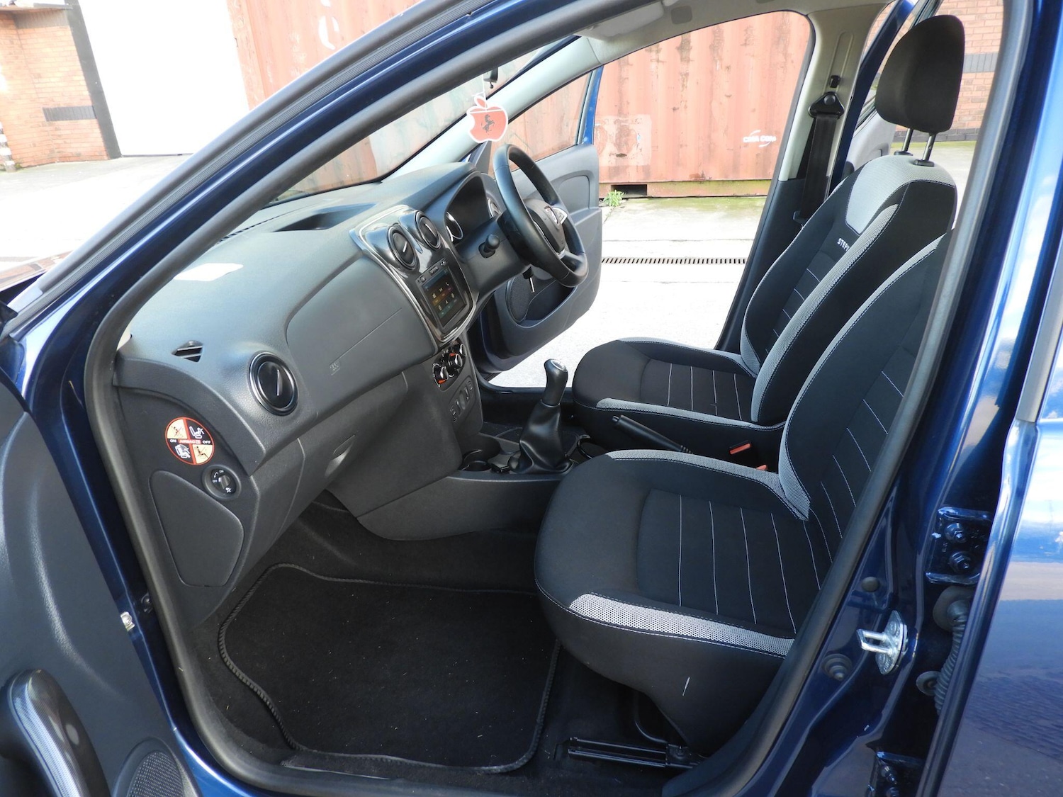 Used Dacia Sandero Stepway 2019 for sale - 76899260: Photo 13