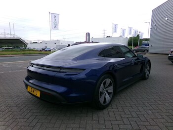 Used Porsche Taycan 2020 for sale - 78833938: Photo