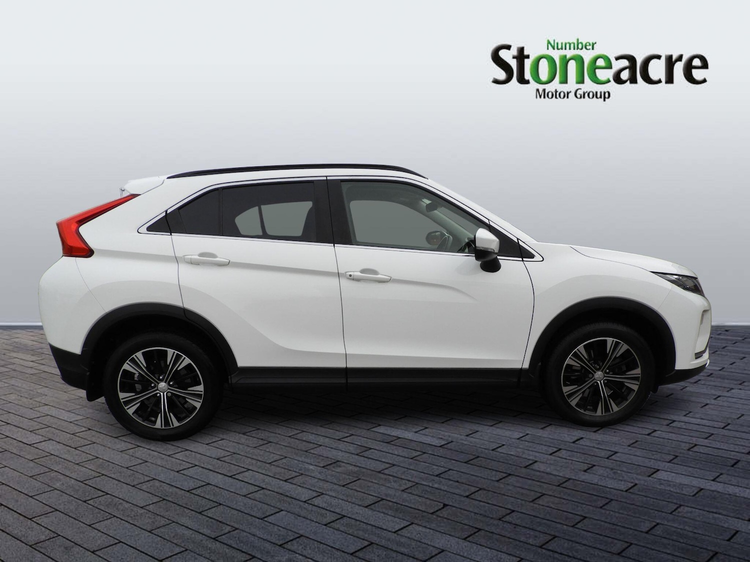 Used Mitsubishi Eclipse Cross 2020 for sale - 76728825: Photo 2