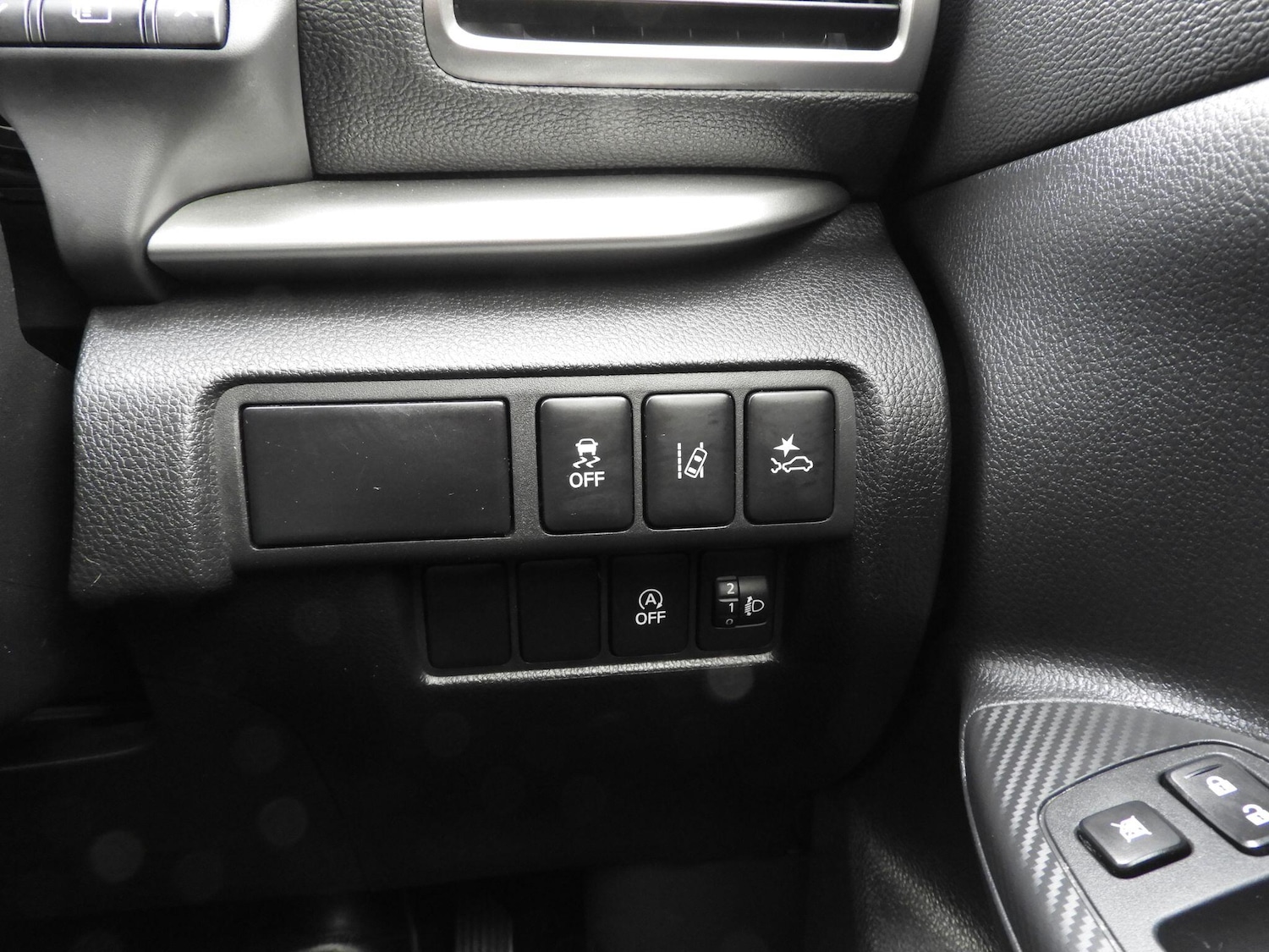 Used Mitsubishi Eclipse Cross 2020 for sale - 76728825: Photo 21