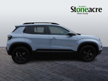 Used Jeep Avenger 2025 for sale - 76085432: Photo 2