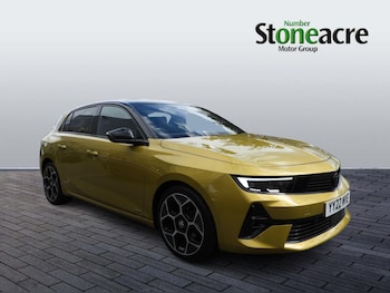 2022 (22) - 1.2 Turbo Ultimate Hatchback 5dr Petrol Auto Euro 6 (s/s) (130 ps)