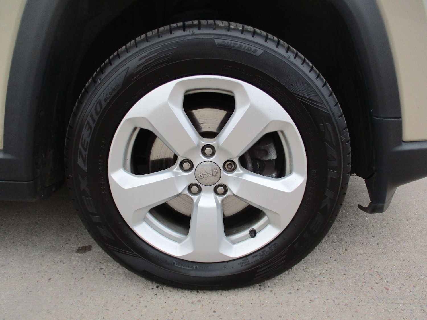 Used Jeep Compass for sale - 77575377: Photo 9