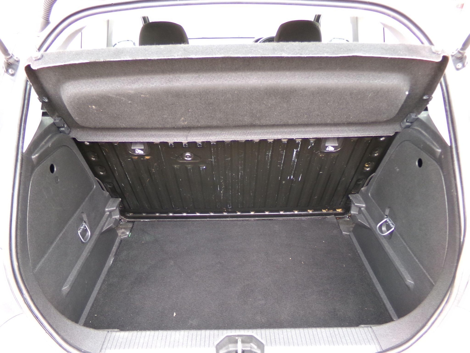 Used Vauxhall Corsa 2015 for sale - 78100756: Photo 9