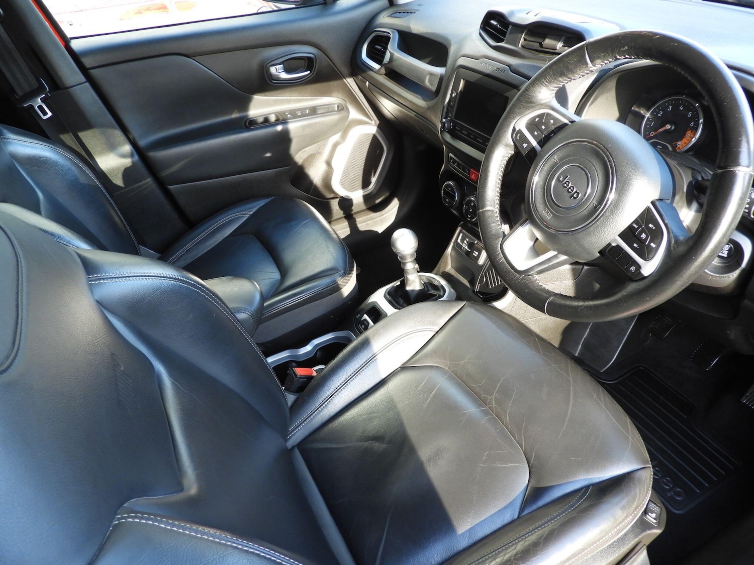 Used Jeep Renegade 2016 for sale - 76440664: Photo 11